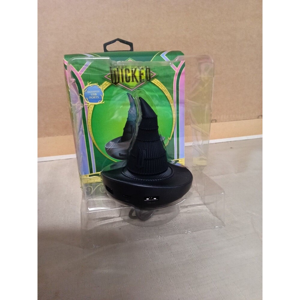 Wicked Elphaba Witch Hat 3-Port USB Hub